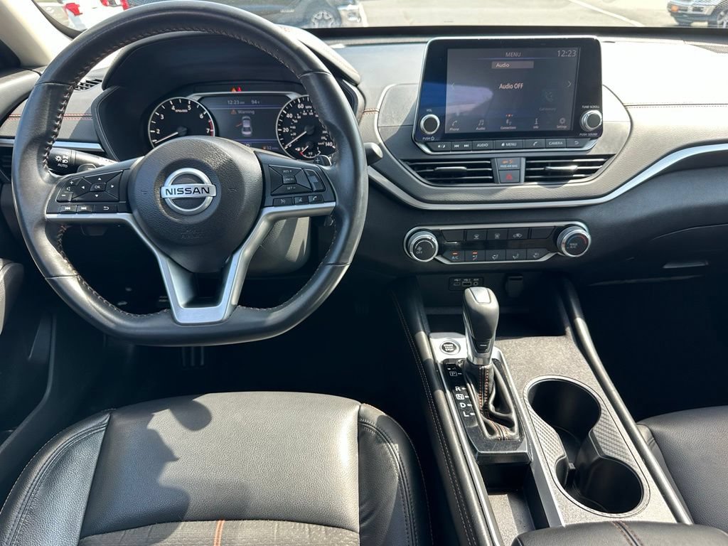 Used 2022 Nissan Altima 2.5 SR FWD image 4