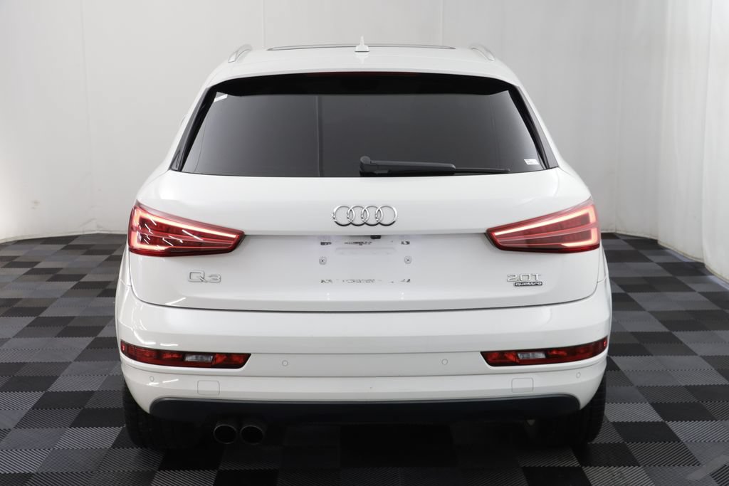 Used 2018 Audi Q3 2.0T Premium Plus w/ Premium Plus Package AWD/4WD image 17