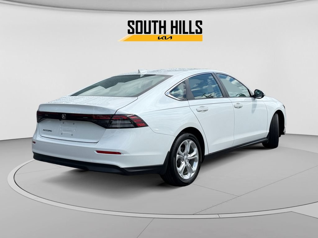 Used 2024 Honda Accord LX image 5