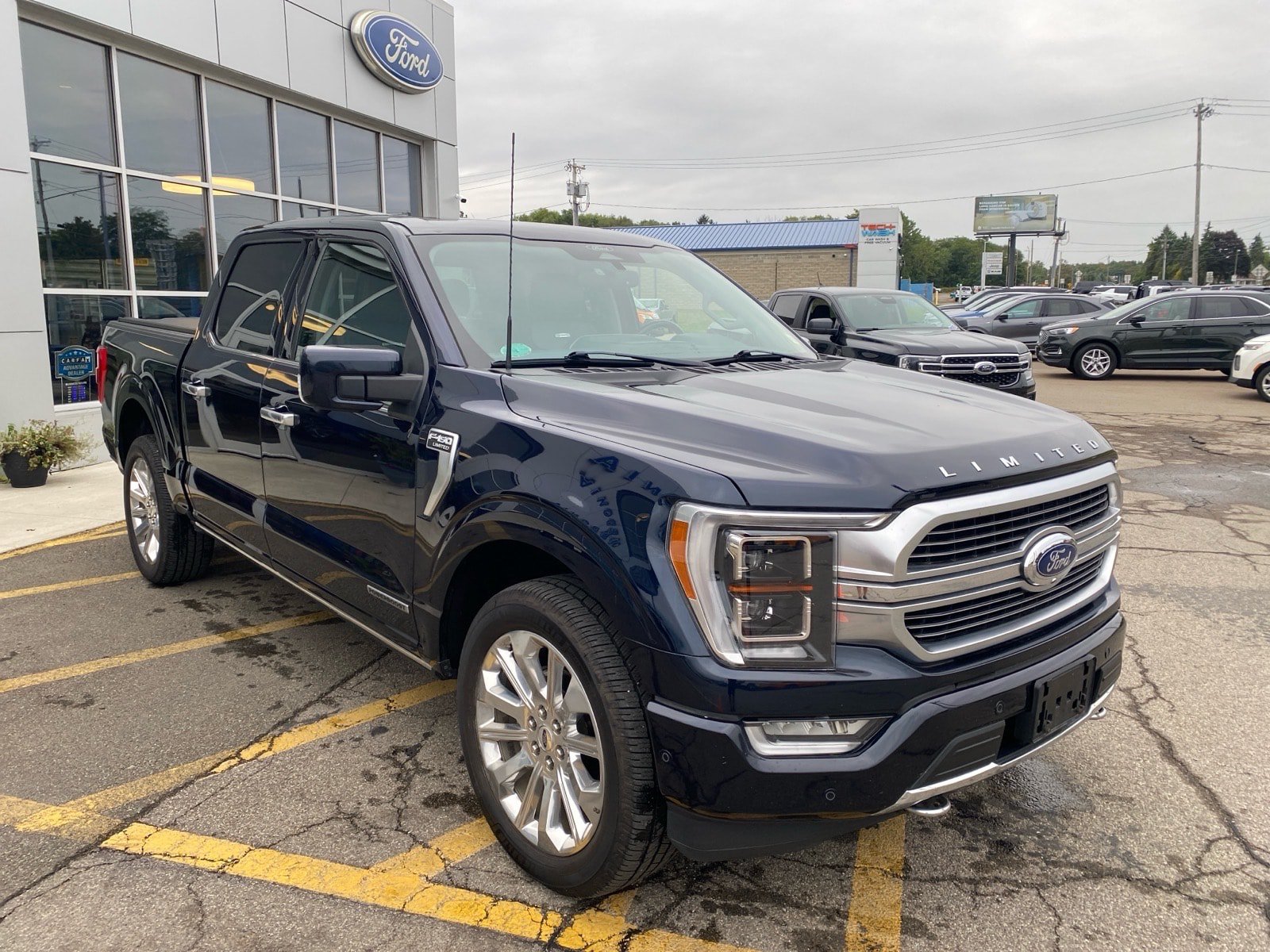 Used 2022 Ford F150 Limited AWD/4WD image 8