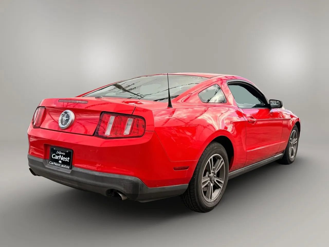 Used 2012 Ford Mustang Premium RWD image 13