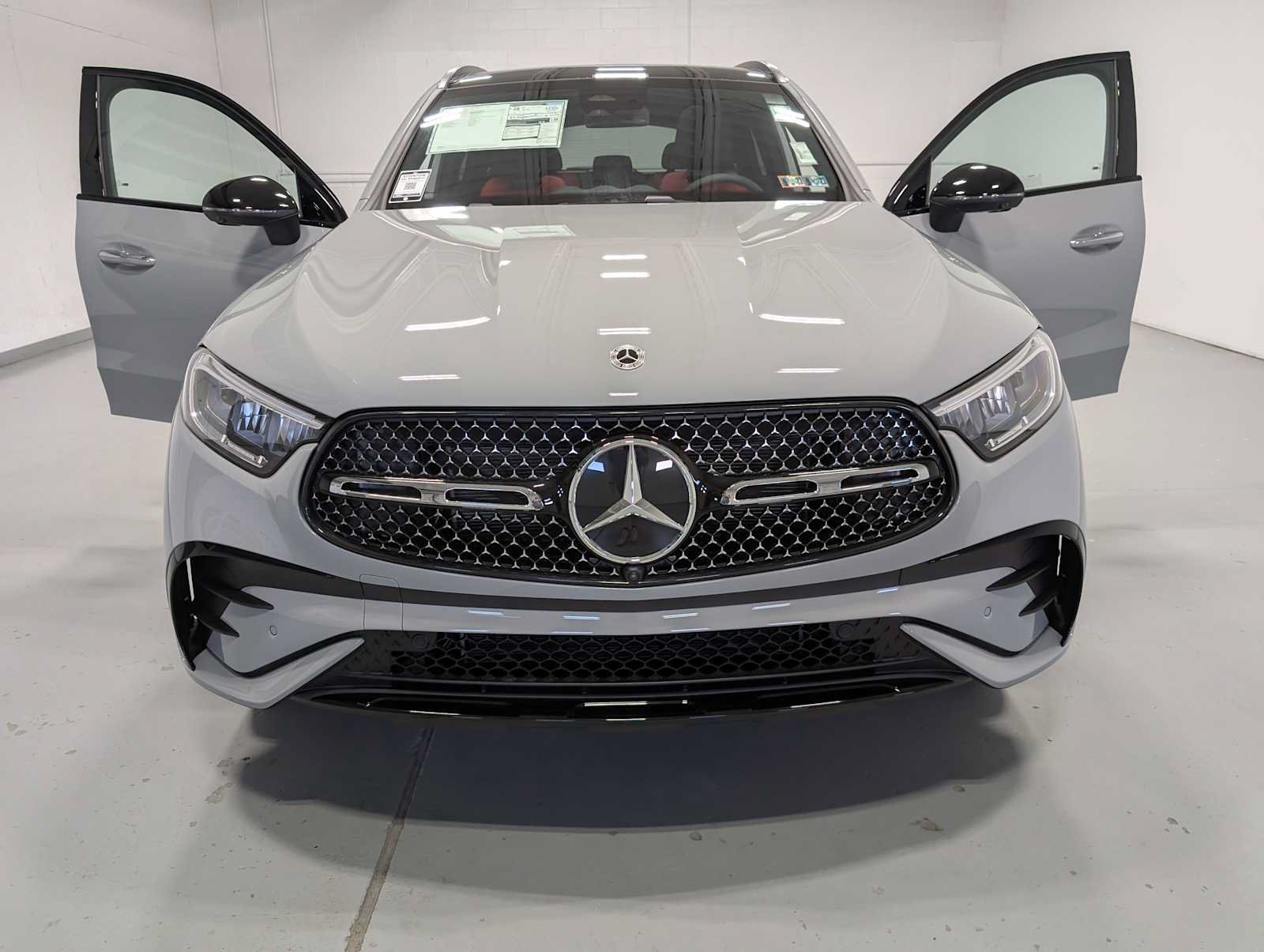 New 2026 Mercedes-Benz GLC 300 4MATIC image 12