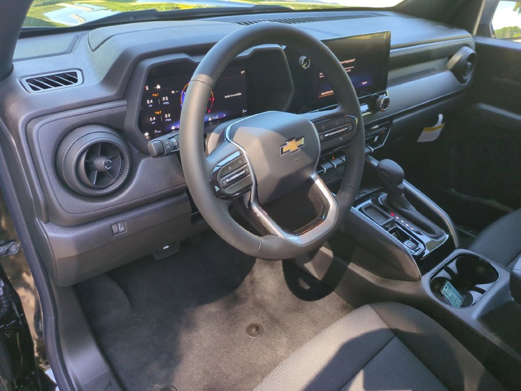 New 2026 Chevrolet Colorado W/T w/ WT Custom Package RWD image 17
