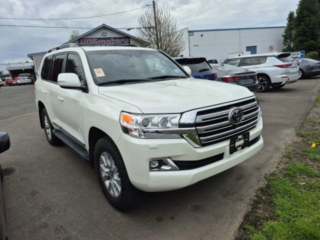 Used 2016 Toyota Land Cruiser image 2