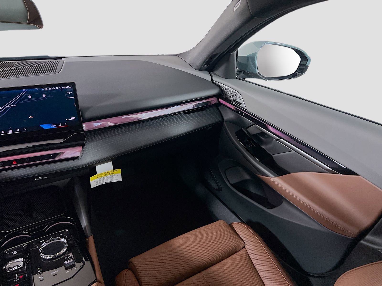 New 2026 BMW 550e xDrive w/ Executive Package image 27