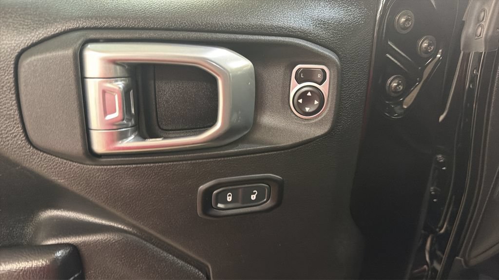 Used 2024 Jeep Wrangler Unlimited Sport AWD/4WD image 15