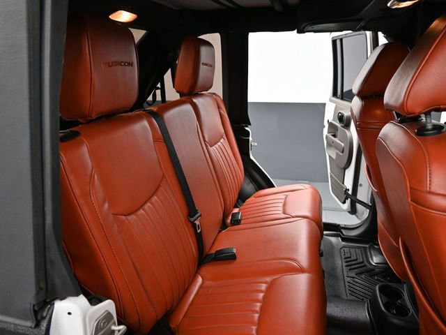Used 2015 Jeep Wrangler Unlimited Rubicon image 23