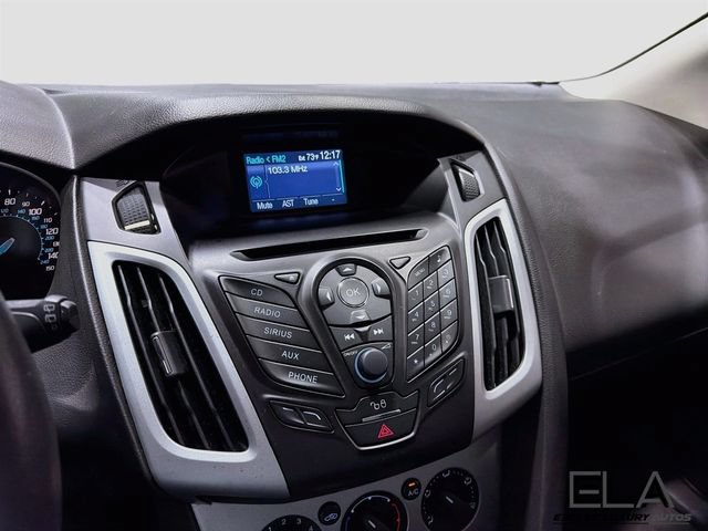 Used 2012 Ford Focus SE FWD image 15