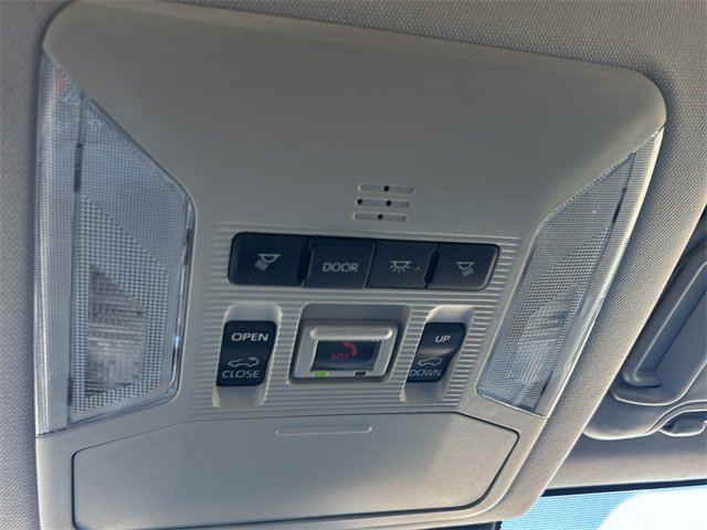 Used 2023 Toyota RAV4 XLE Premium image 26