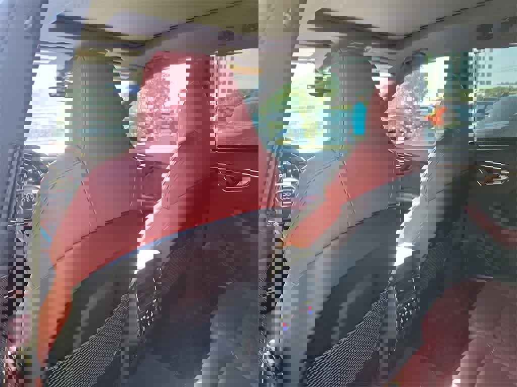 Used 2022 Audi SQ8 Premium Plus image 11