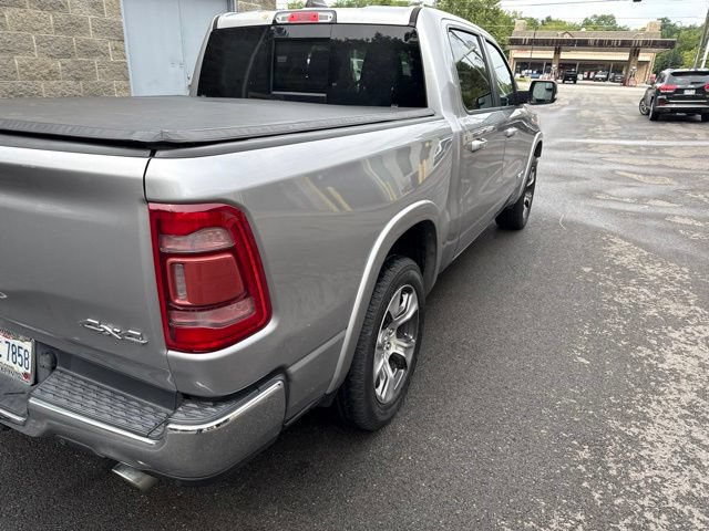 Used 2019 RAM 1500 Laramie AWD/4WD image 7