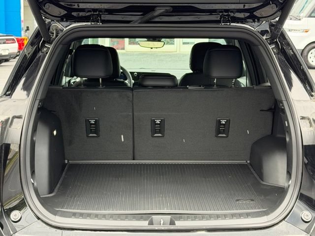 New 2027 Chevrolet Equinox LT w/ Convenience Package II AWD/4WD image 21