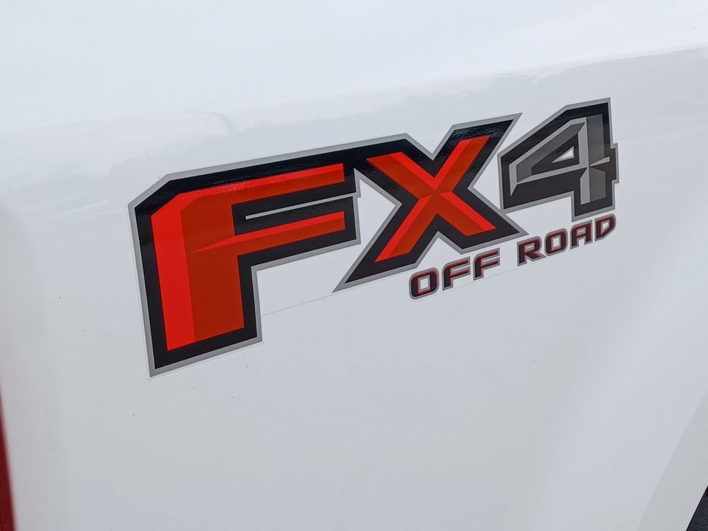 Used 2020 Ford F250 XL w/ STX Appearance Package AWD/4WD image 7