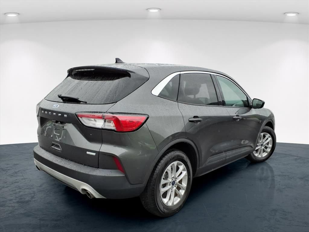 Used 2020 Ford Escape SE FWD image 8