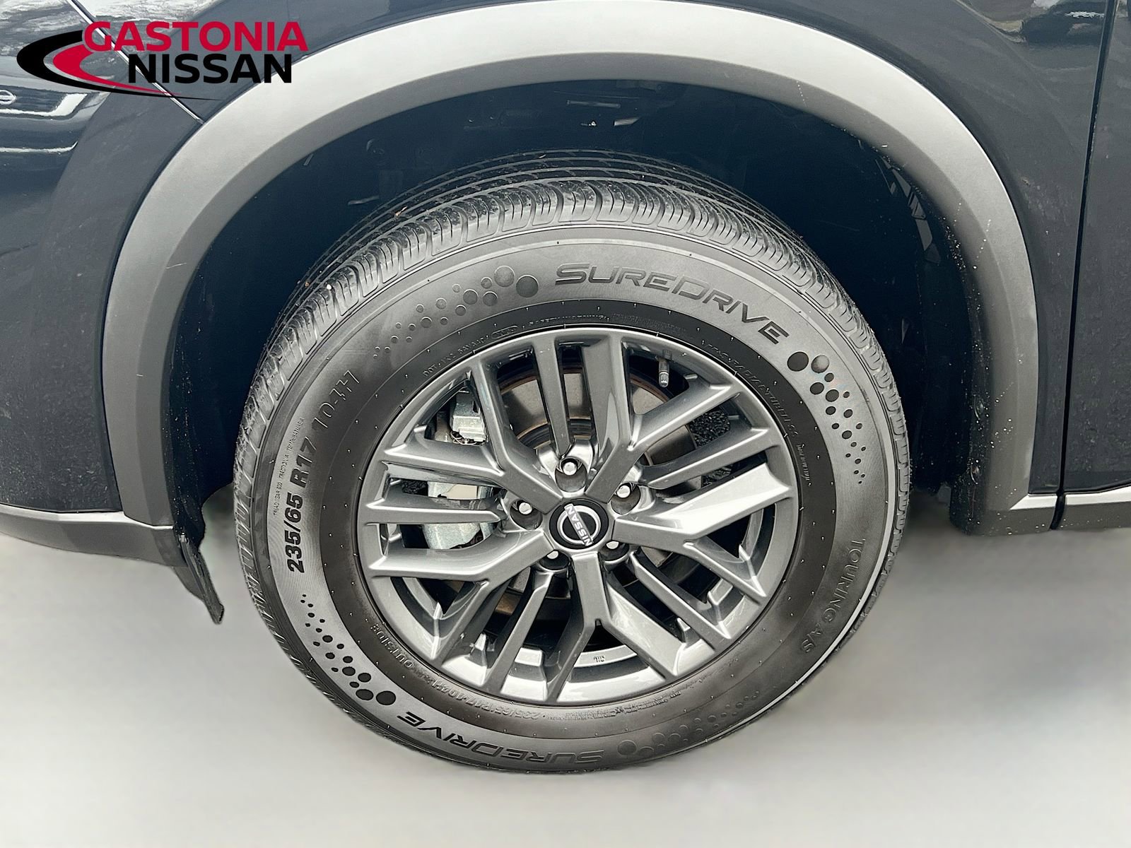 Used 2024 Nissan Rogue S image 38