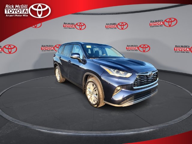 New 2026 Toyota Highlander Platinum AWD/4WD image 2