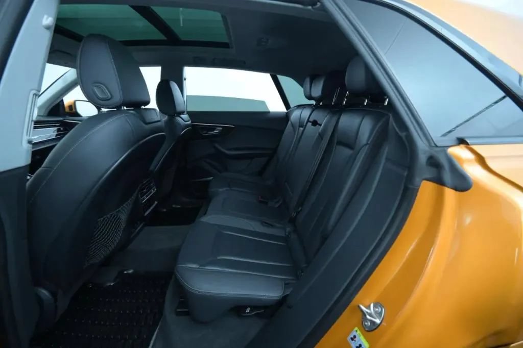 Used 2021 Audi Q8 Premium Plus AWD/4WD image 44