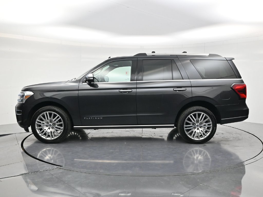 Used 2024 Ford Expedition Platinum AWD/4WD image 8