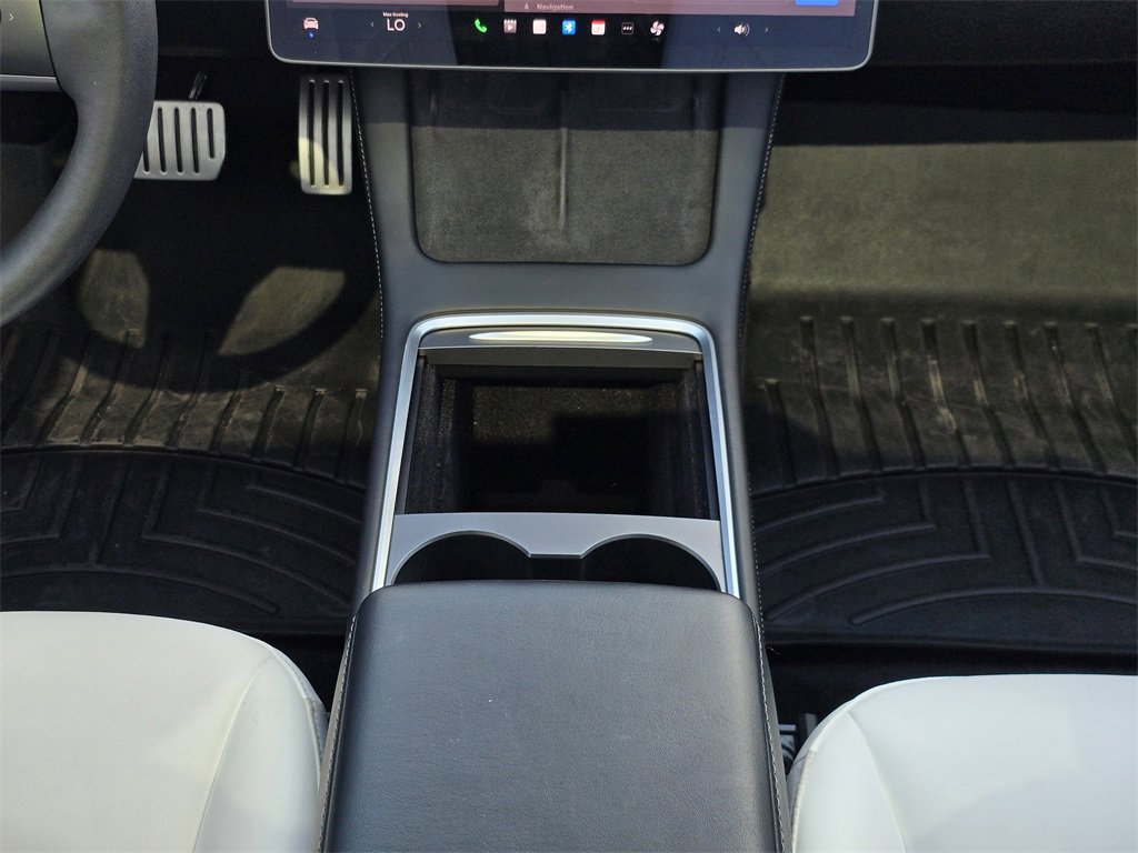 Used 2021 Tesla Model 3 Performance image 25