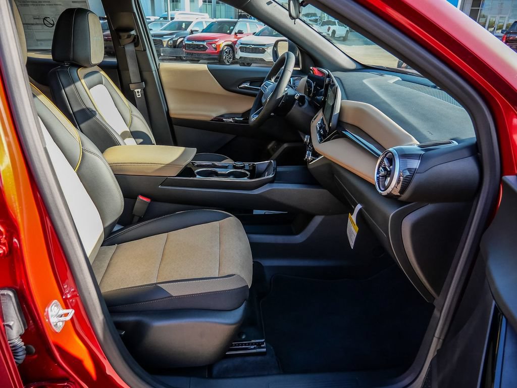 New 2027 Chevrolet Equinox ACTIV FWD image 14