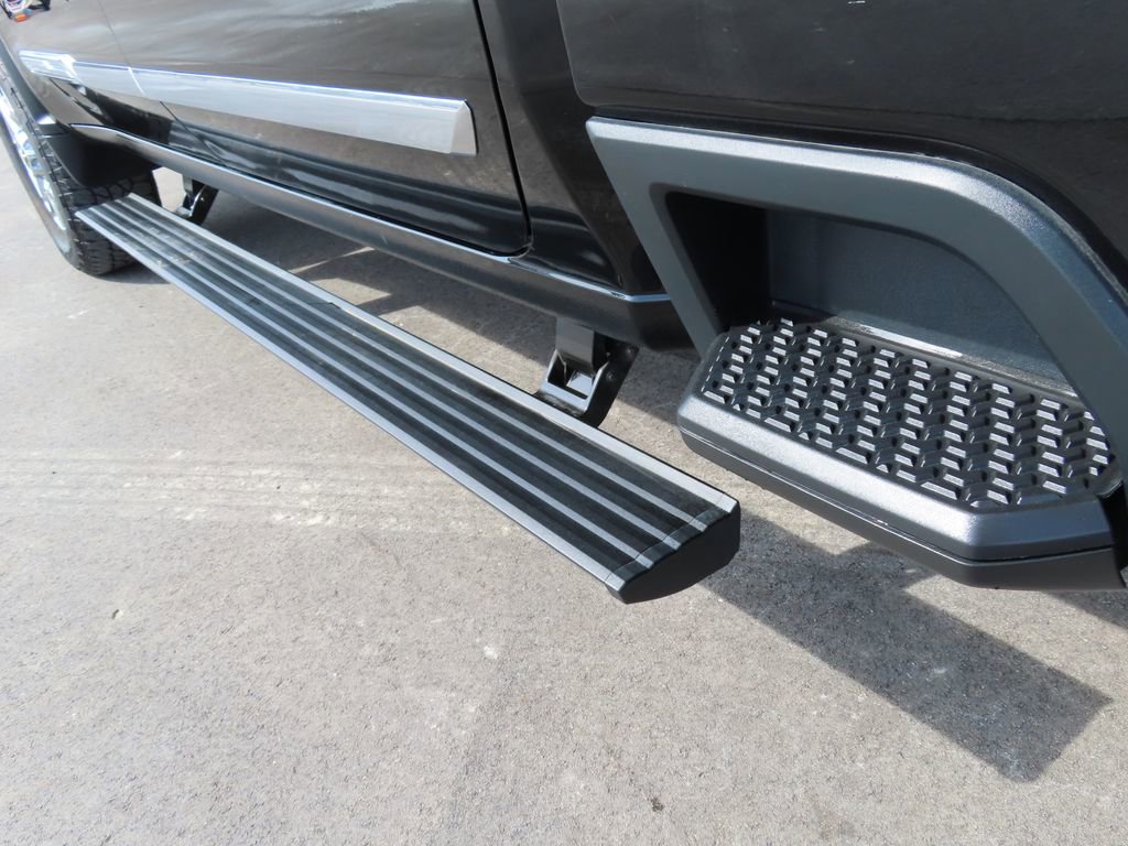 Certified 2024 Chevrolet Silverado 3500 High Country w/ High Country Premium Package image 13