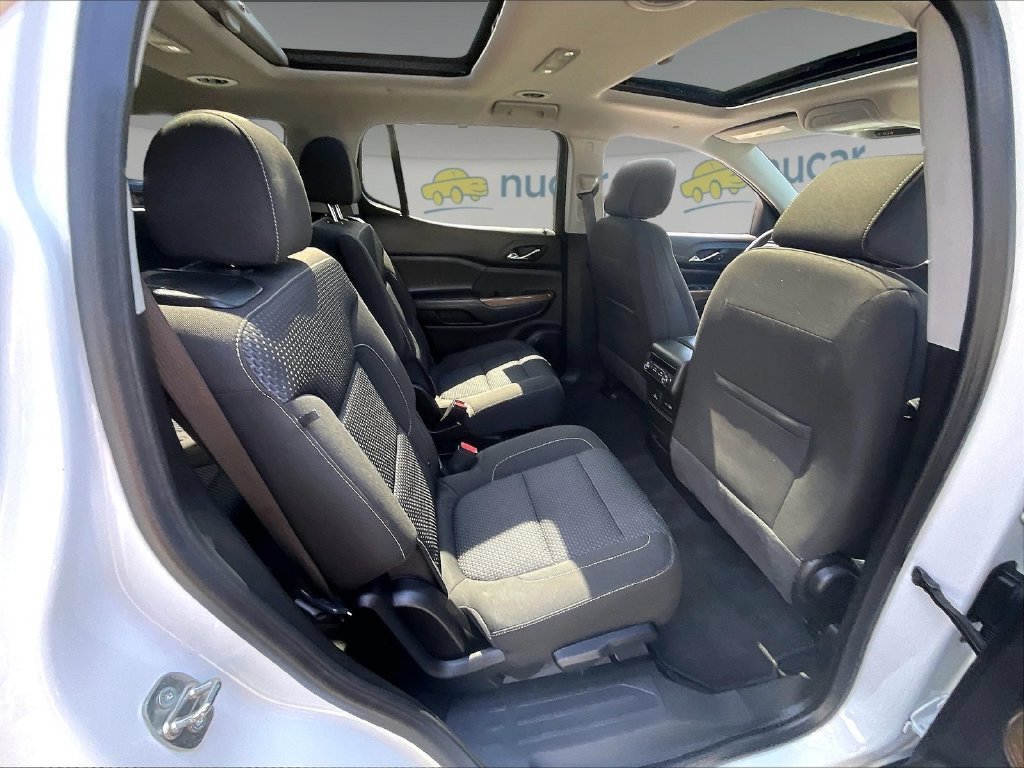 Used 2023 GMC Acadia SLE w/ Driver Convenience Package AWD/4WD image 16