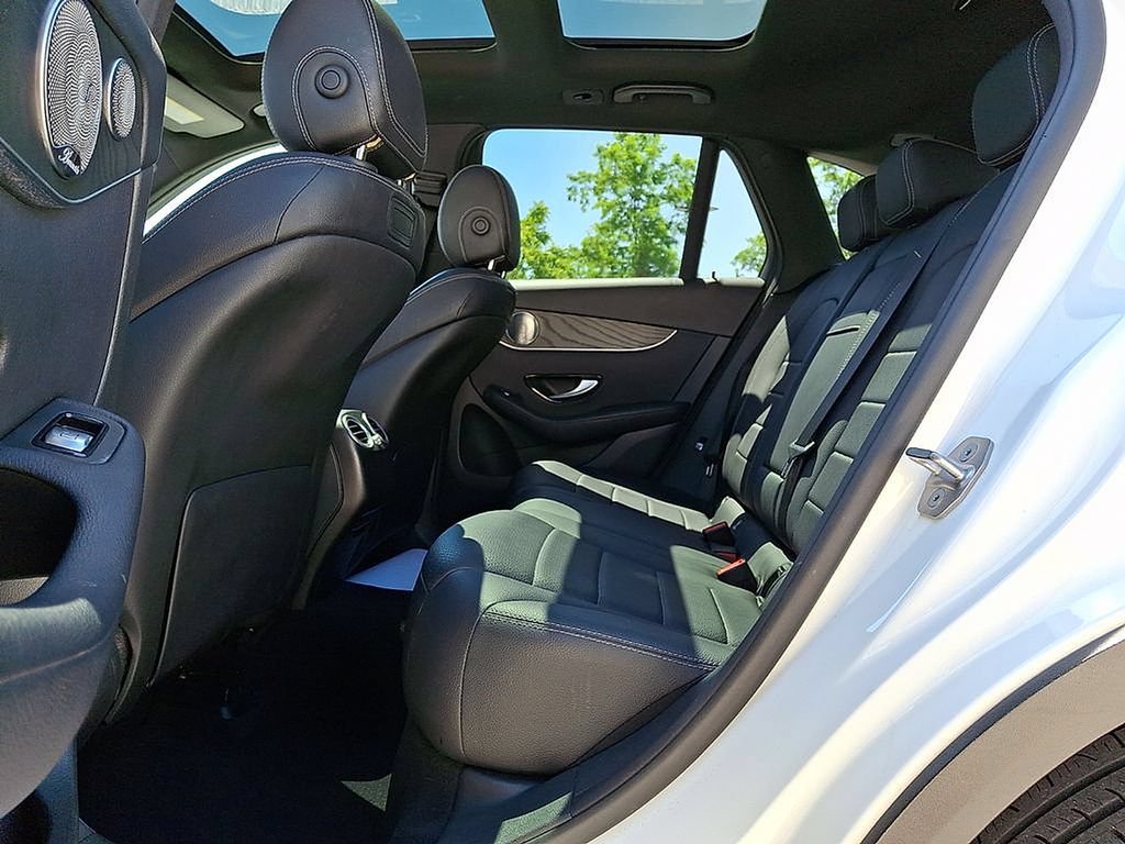 Used 2018 Mercedes-Benz GLC 300 4MATIC image 13