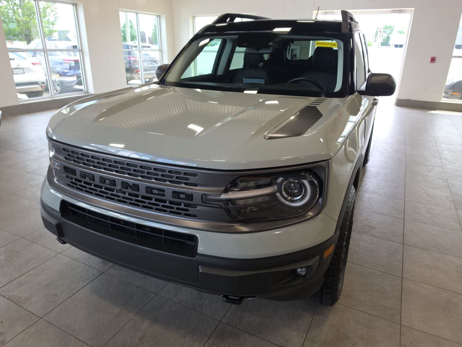 Certified 2021 Ford Bronco Sport First Edition AWD/4WD image 2