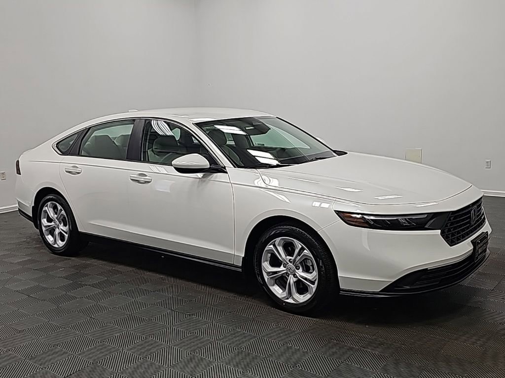 New 2026 Honda Accord LX image 2