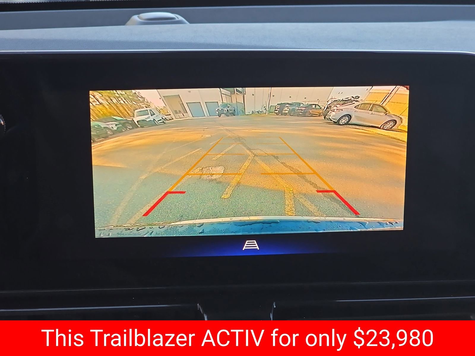 Used 2024 Chevrolet TrailBlazer ACTIV w/ Driver Confidence Package image 27