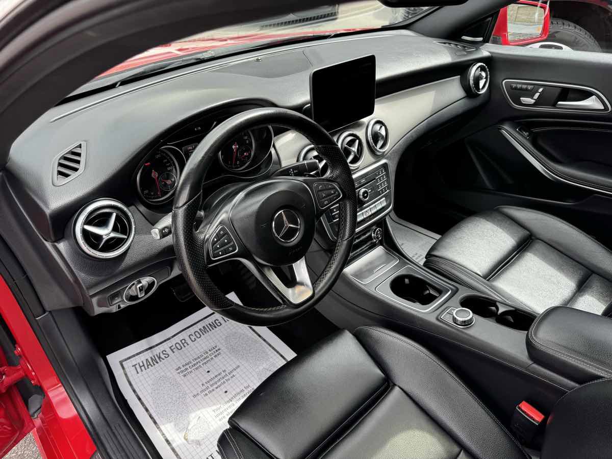 Used 2017 Mercedes-Benz CLA 250 image 11