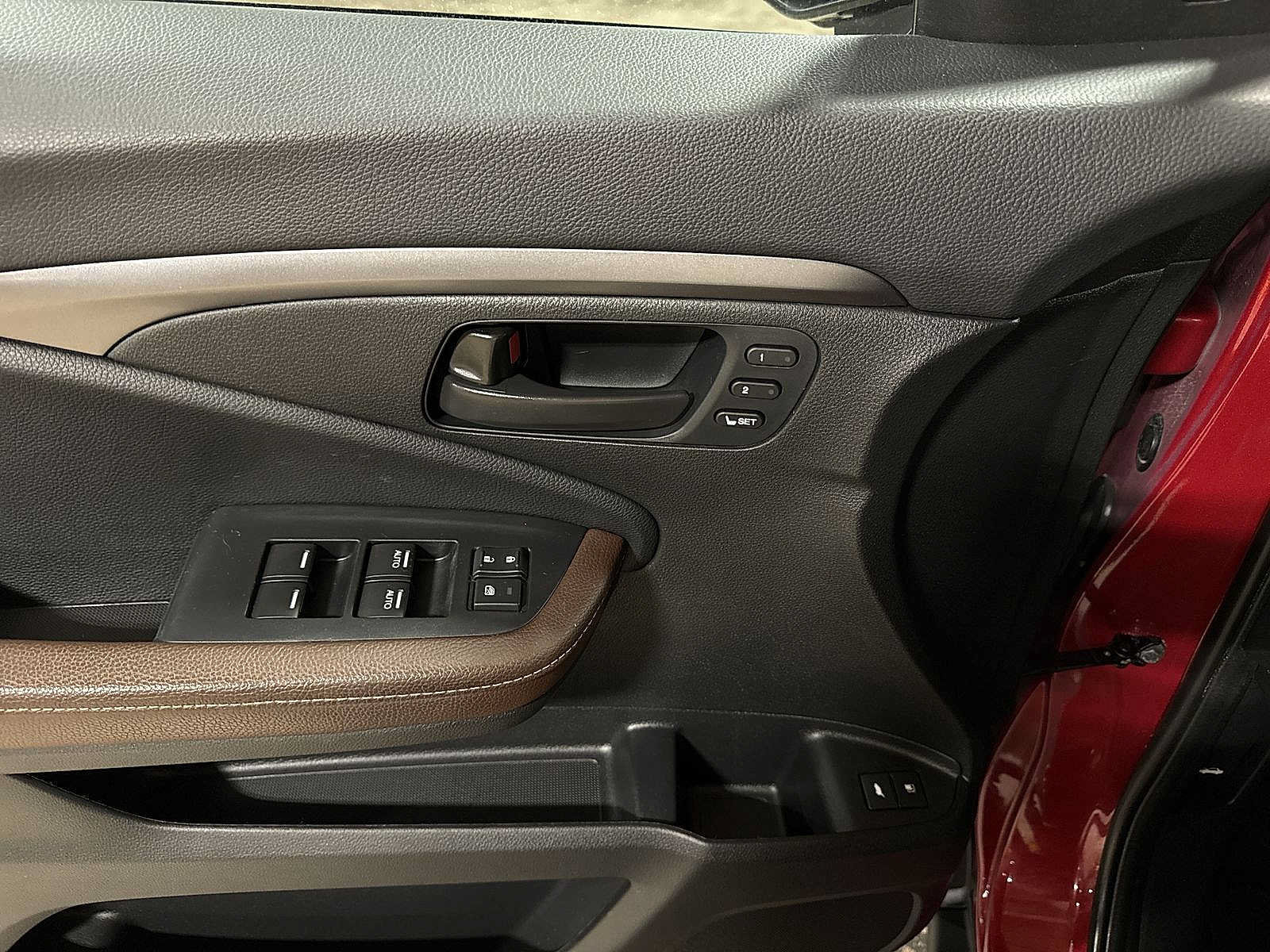 Used 2024 Honda Passport EX-L image 22