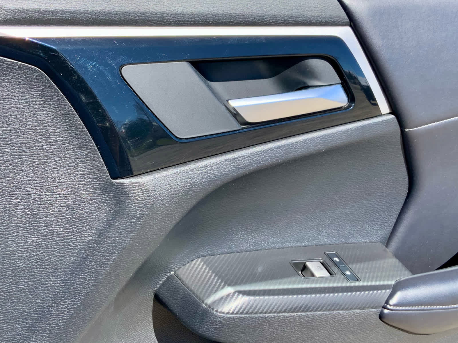 Used 2024 Mitsubishi Outlander SE image 47