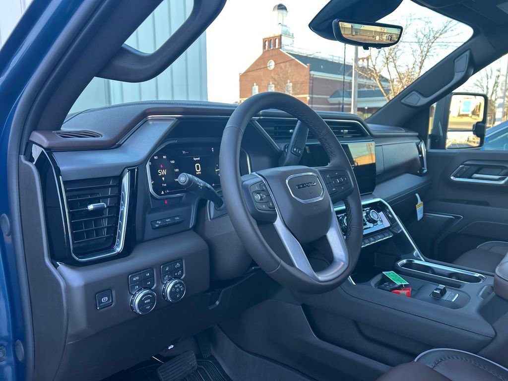 New 2026 GMC Sierra 2500 Denali w/ Denali Reserve Package image 11