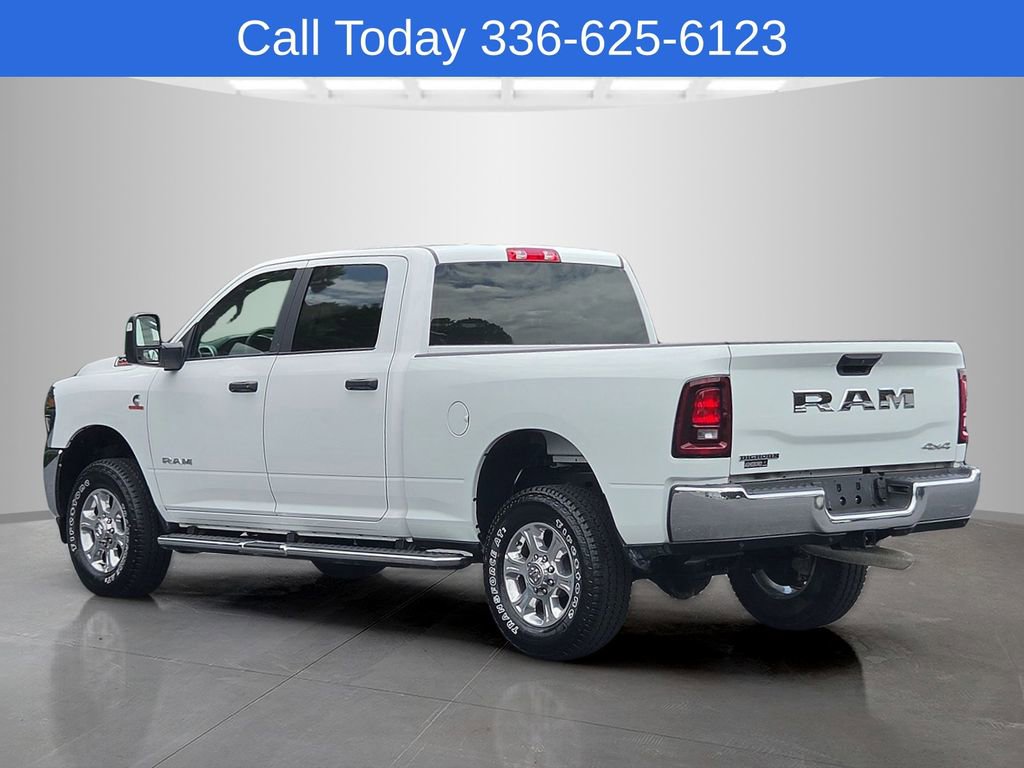 Used 2025 RAM 2500 Big Horn AWD/4WD image 3