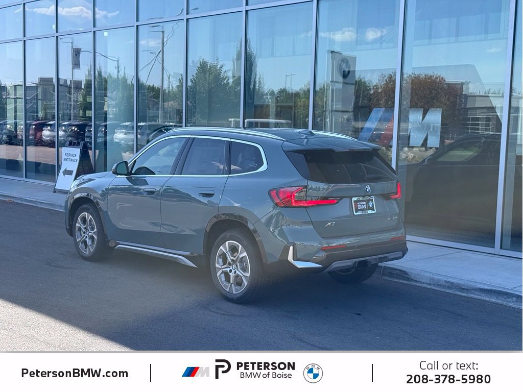 New 2027 BMW X1 xDrive28i w/ Technology Package AWD/4WD image 3