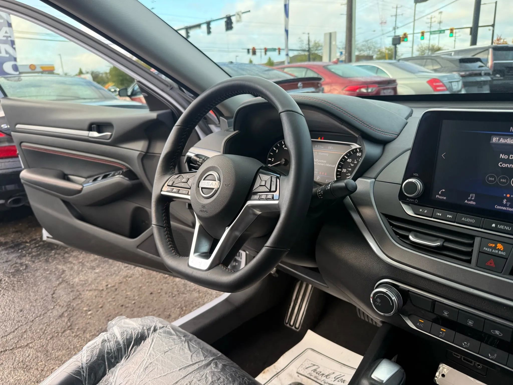 Used 2023 Nissan Altima 2.5 SR image 24