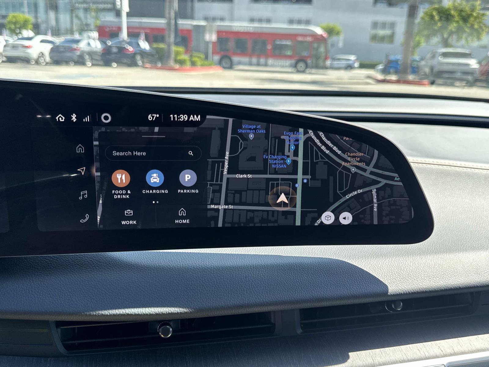 Used 2024 Lucid Air Touring image 27