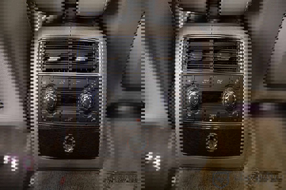 Used 2008 Audi S8 image 35