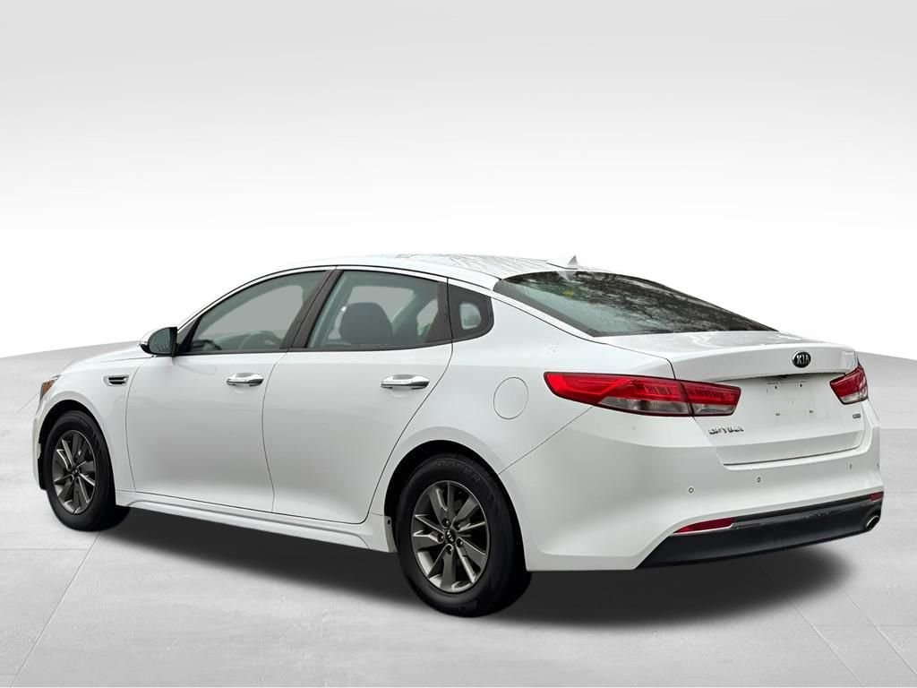 Used 2016 Kia Optima LX w/ Technology Package image 8