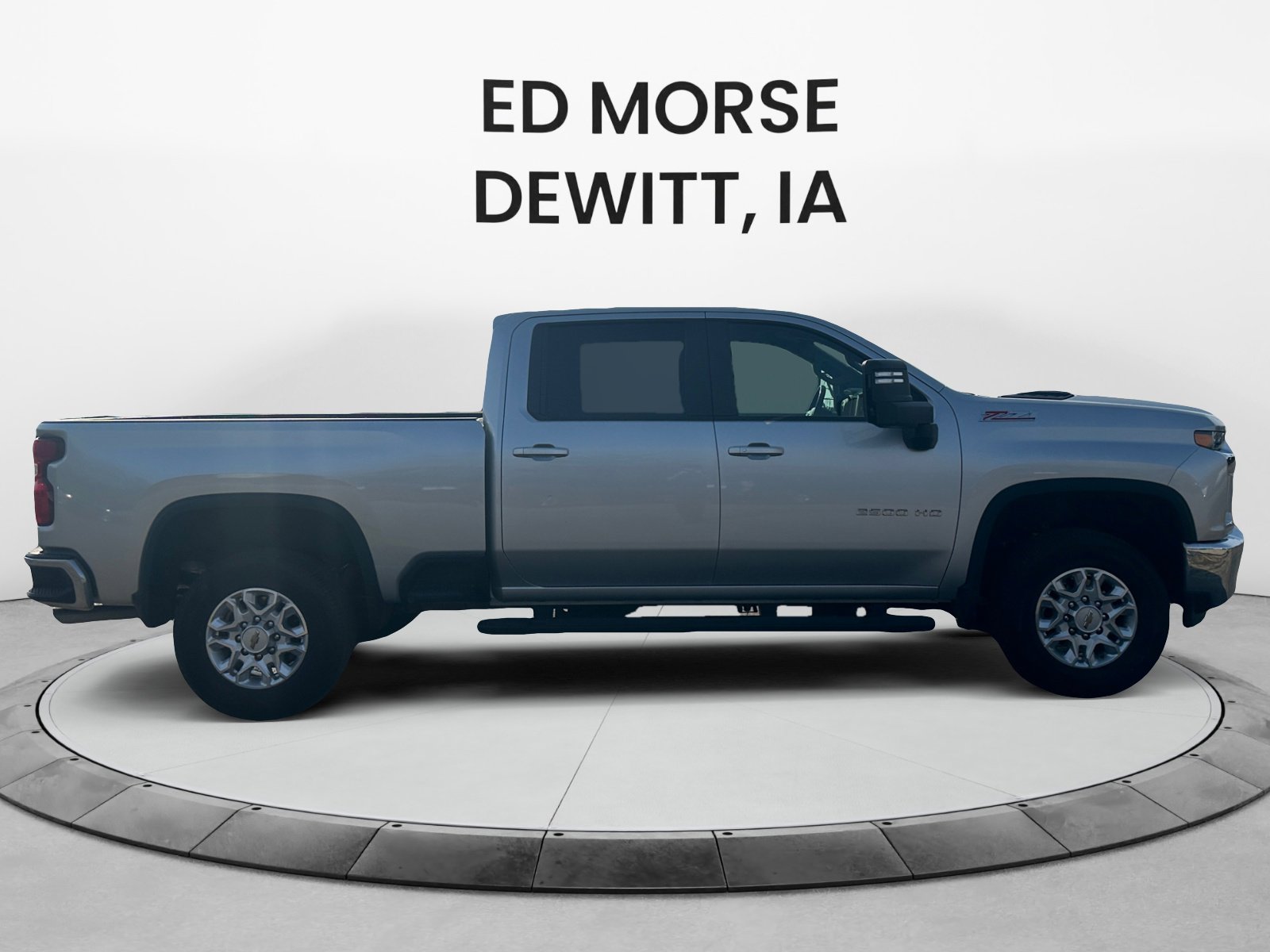 Used 2021 Chevrolet Silverado 2500 LT w/ Convenience Package image 6