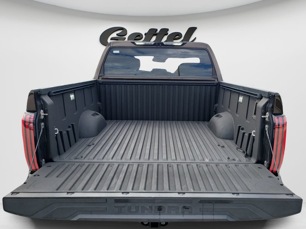 Used 2023 Toyota Tundra Limited AWD/4WD image 12