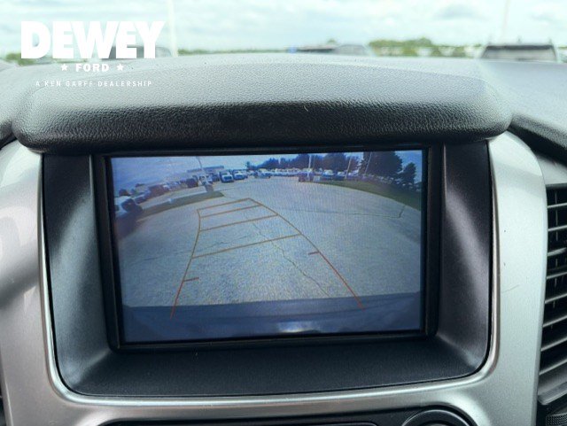 Used 2020 Chevrolet Suburban LT AWD/4WD image 18