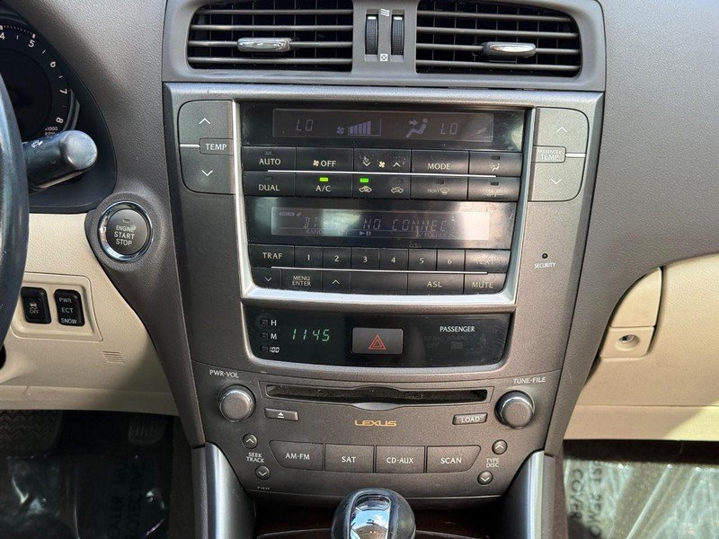 Used 2010 Lexus IS 250 w/ Preferred Accessory Package RWD image 14