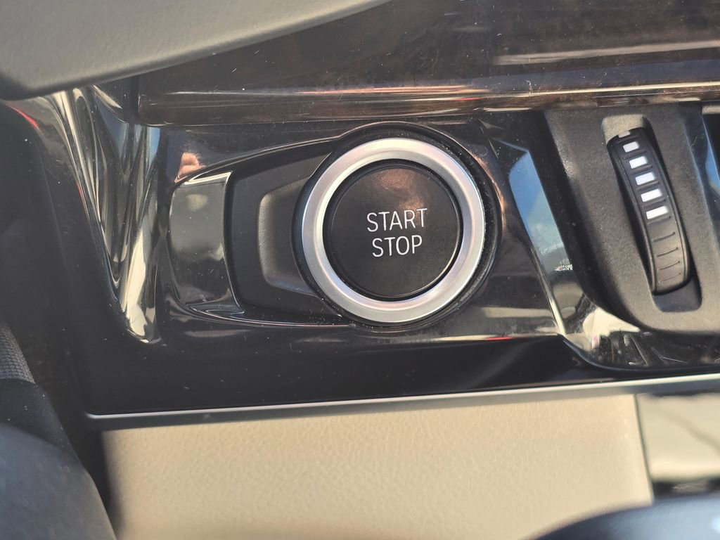 Used 2017 BMW X5 xDrive40e image 36