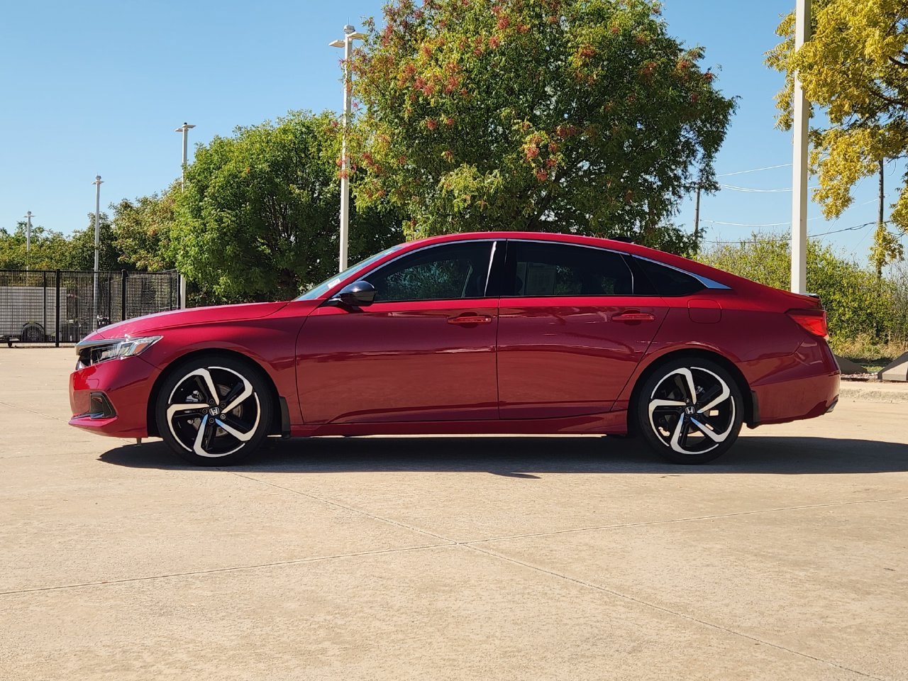 Used 2021 Honda Accord Sport Special Edition image 4