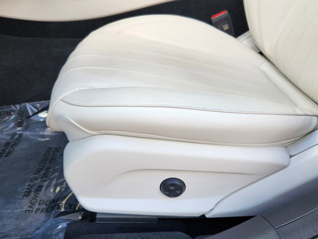 Certified 2023 Mercedes-Benz E 350 4MATIC Sedan image 23