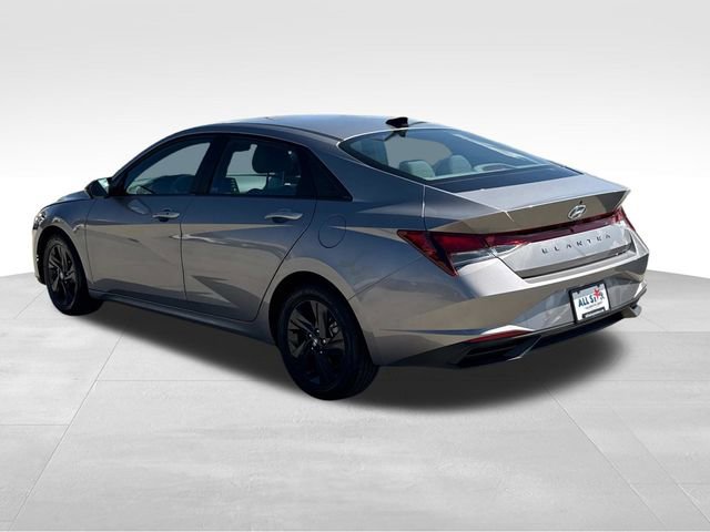 Used 2023 Hyundai Elantra SEL image 7