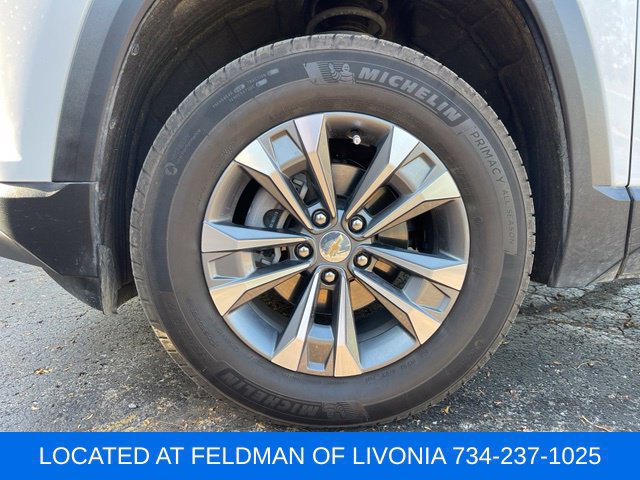 Used 2026 Chevrolet Equinox LT w/ Convenience Package II AWD/4WD image 9