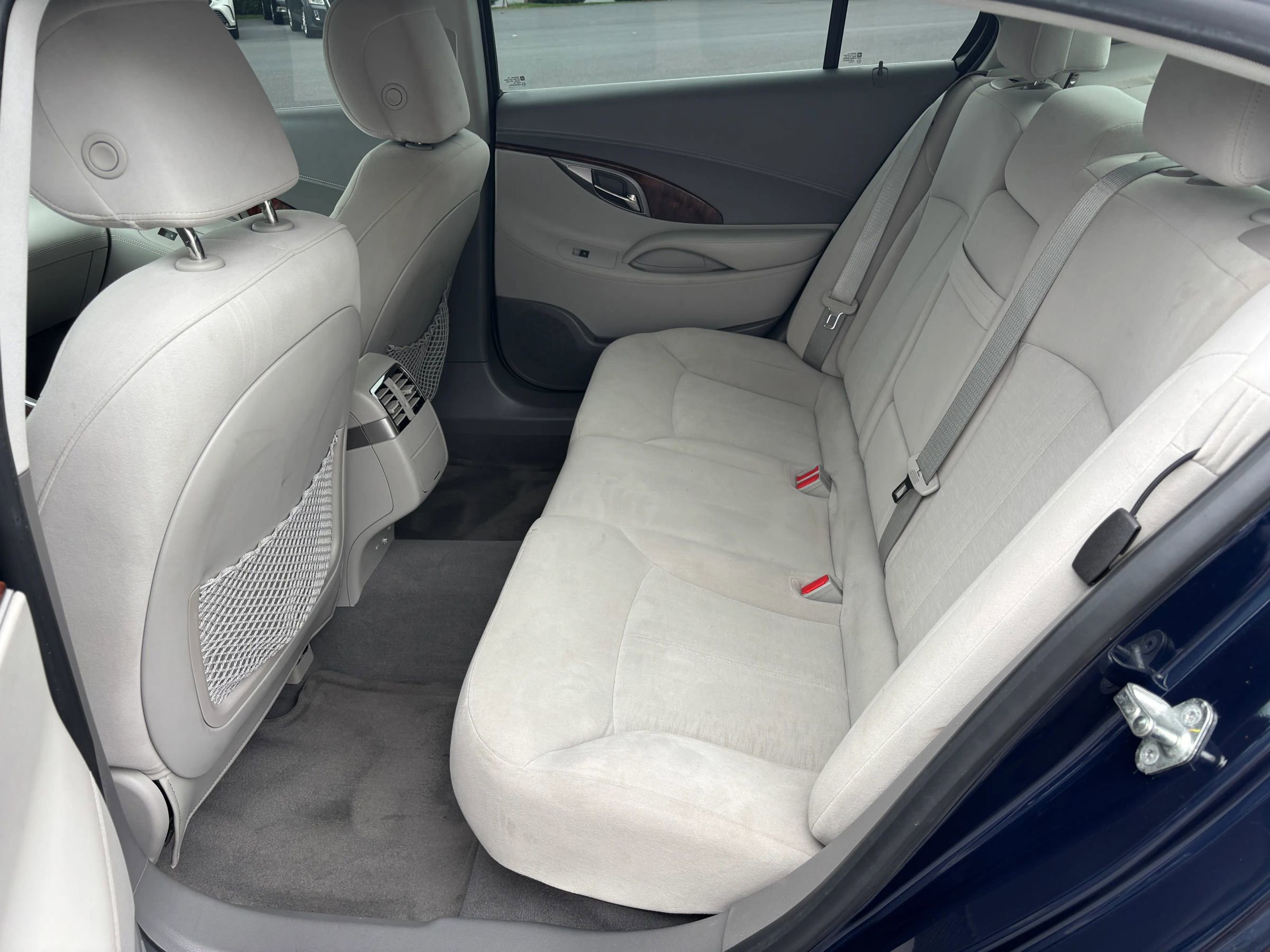 Used 2010 Buick LaCrosse CX FWD image 13
